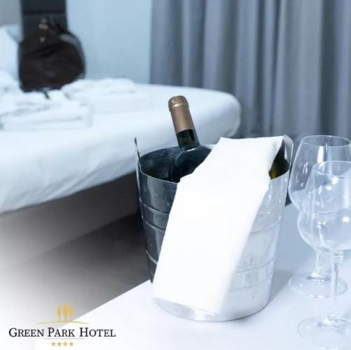 Green Park Hotel Мерколяно Стая снимка